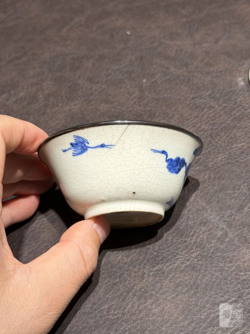 清康熙 青花“鹤鹿同春”若深杯一组三只 - 图19